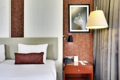 HotelRoom7