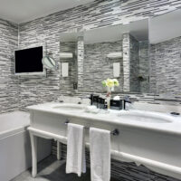 Hotel-Bathroom-1