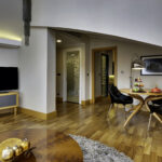 HotelRoom8
