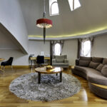 HotelRoom9
